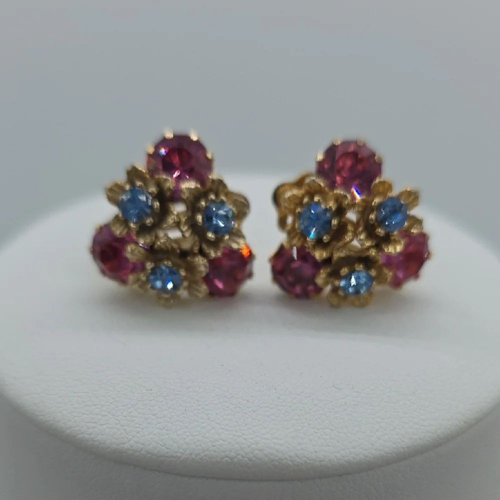 Elegant Pink and Blue Floral Necklace and Earring Set
